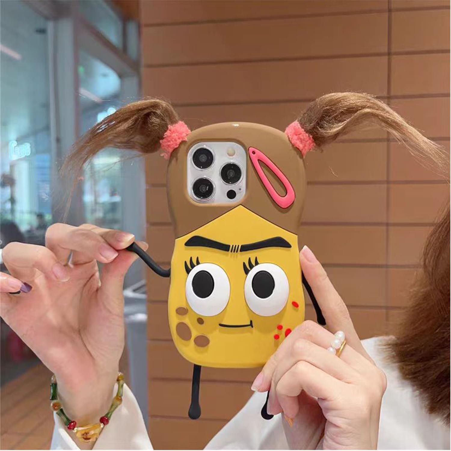 iPhone13 14 15Pro Super Thick Soft Silicone Shell,Ugly Three-Dimensional Big Eyes Sausage Mouth 3D Cartoon Interesting Interesting Cute Fashion Girl Phone Case Multicolor