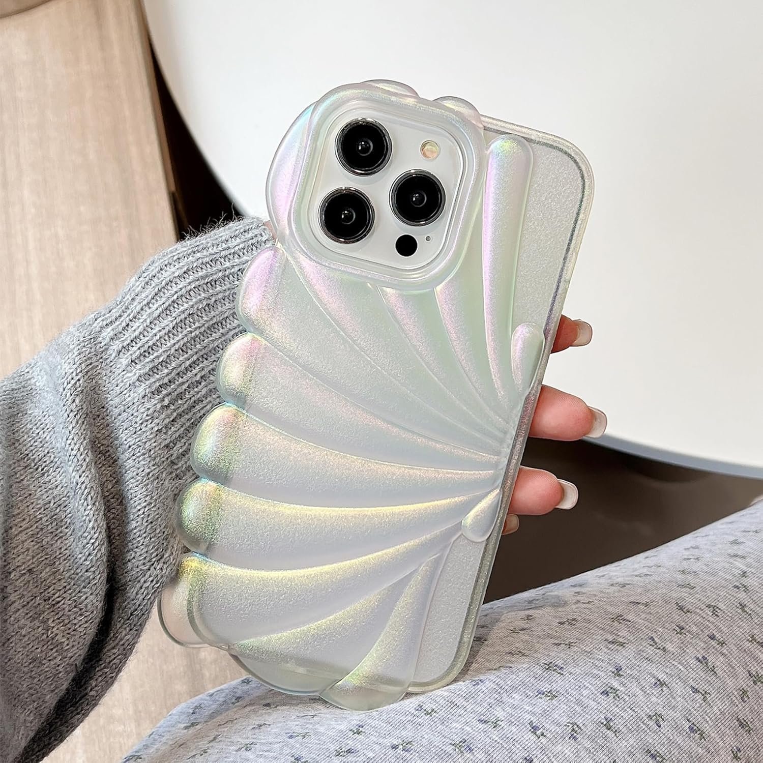 iPhone 14/iPhone 13 Case, Colorful Flowing Sand Matte Shell for Women, Prime for iPhone14/iPhone13 6.1 inch - Clear